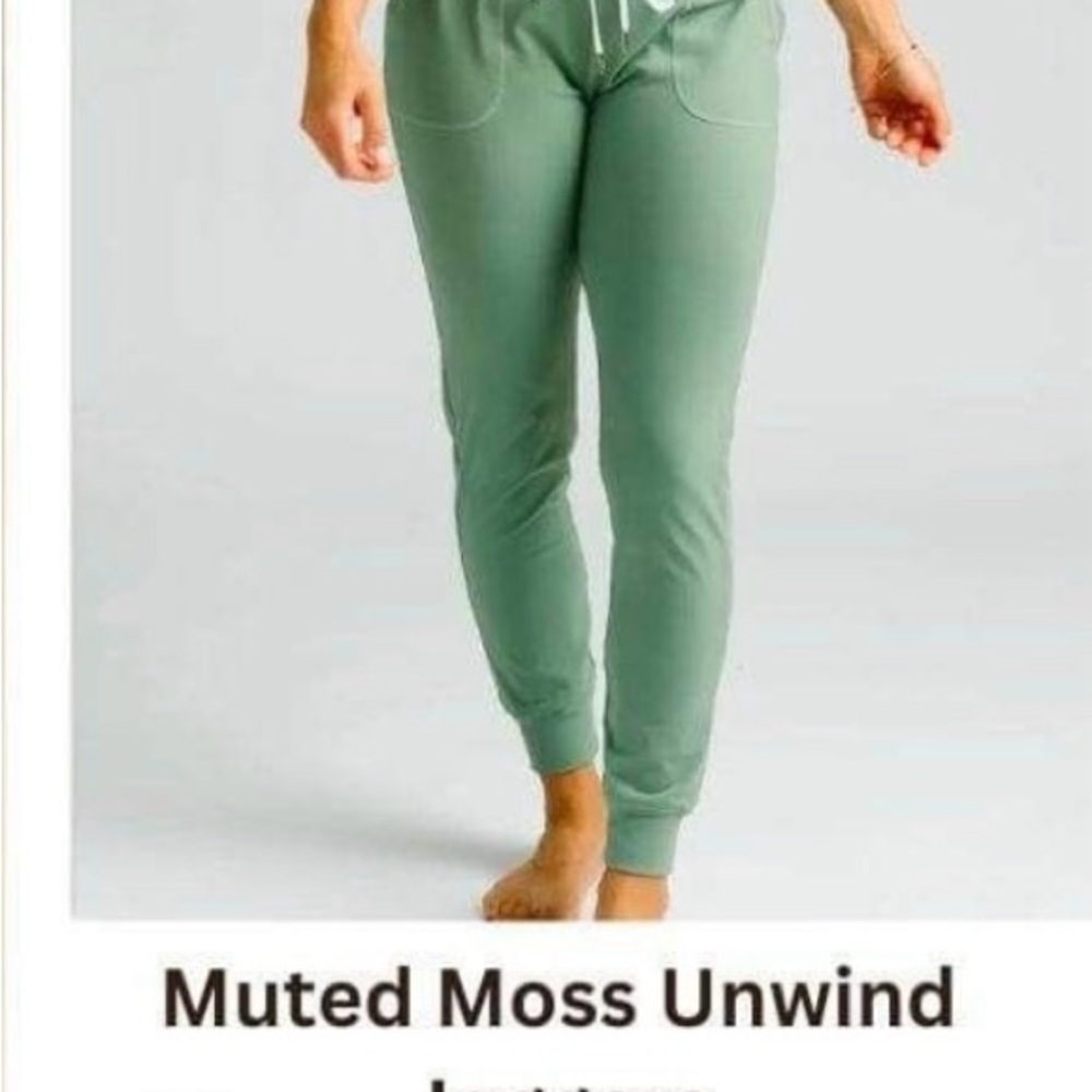 ZYIA Active Moss Green Unwind Joggers